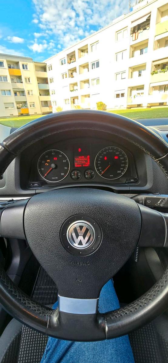 Volkswagen Golf 2009 — photo 7