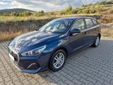 Hyundai i30 1.4 cw Select 
