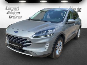 Fotografie Ford Kuga Plug-In Hybrid Titanium X