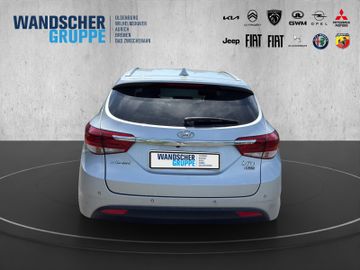 Hyundai i40 cw 1.7 CRDi Trend blue +Navi+SHZ+PDC+LM+AUT