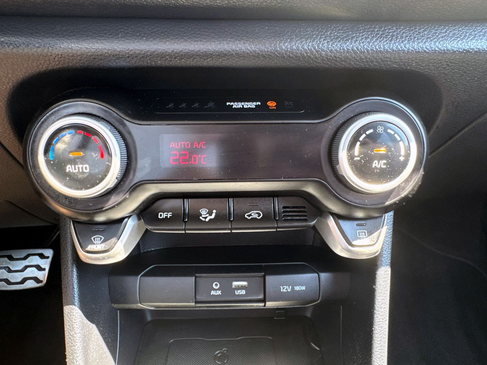 Fahrzeugabbildung Kia Picanto 1.2 GT-Line Auto. NAV KAM PDC LED TEMP