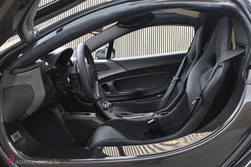 2014 Mclaren P1 photo 10