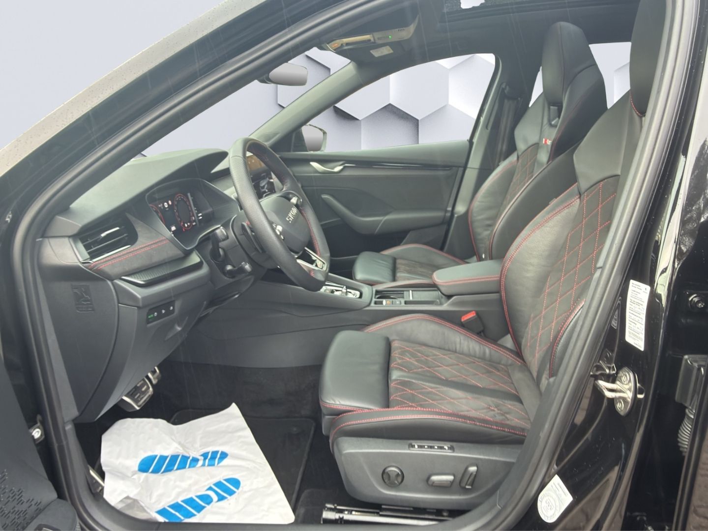 Octavia Combi RS 2.0TSI MatrixLED PanoDach ACC R