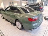 Audi A4 Lim. 30 TDI Matrix-Optik | Garantie bis 2028 - Audi A4: Grün, mit Navigationssystem