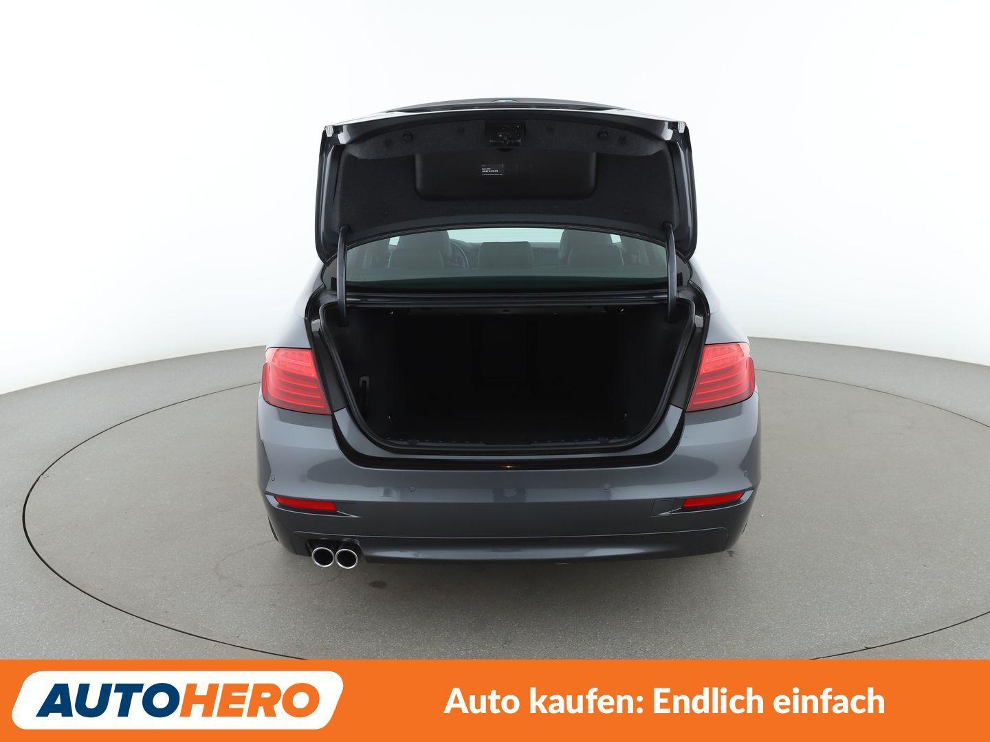 BMW 5er 520d Aut.*NAVI*TEMPO*PDC*SHZ*ALU*KLIMA*LIM*