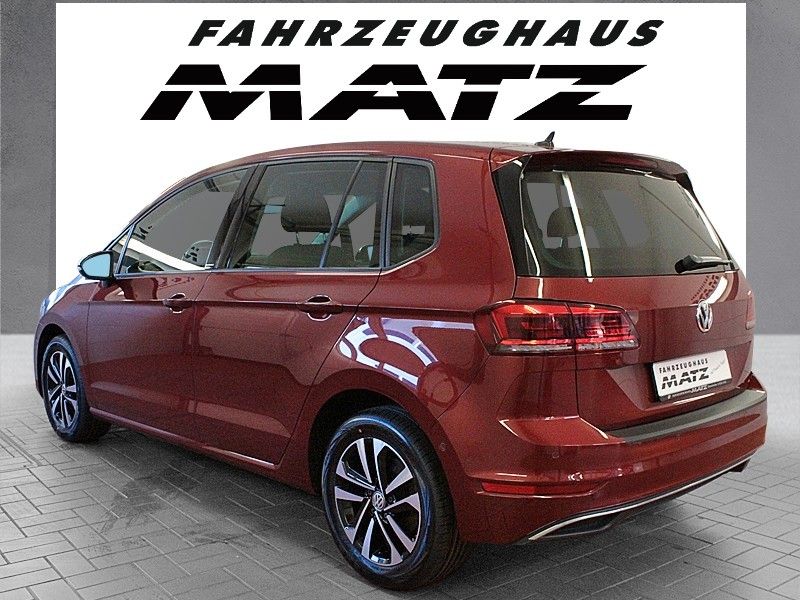 Fahrzeugabbildung Volkswagen Golf Sportsvan 1.0 TSI OPF IQ.DRIVE