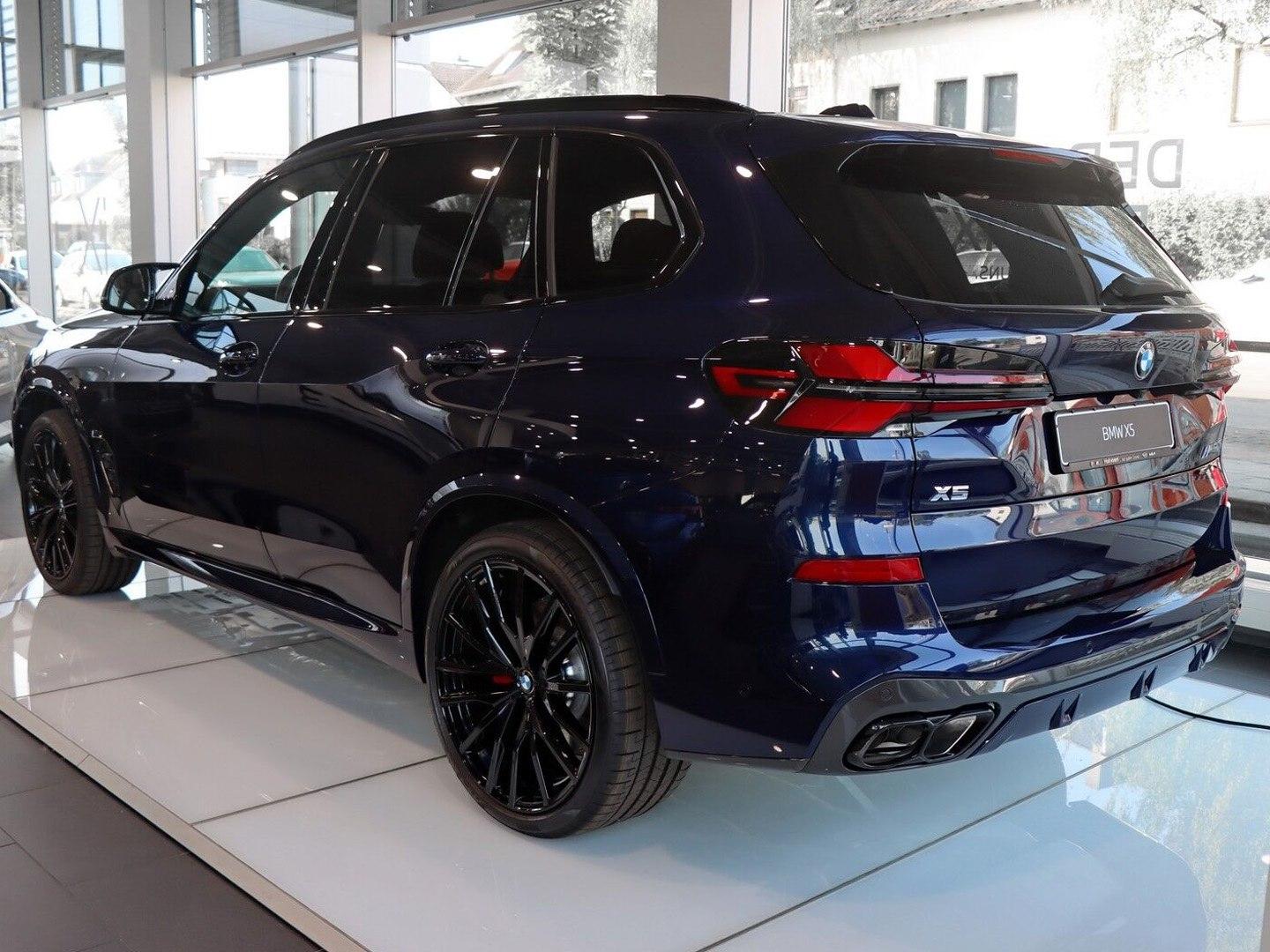BMW X5 M60i xDrive M Sport Pro UPE € 139.880,-- Blac