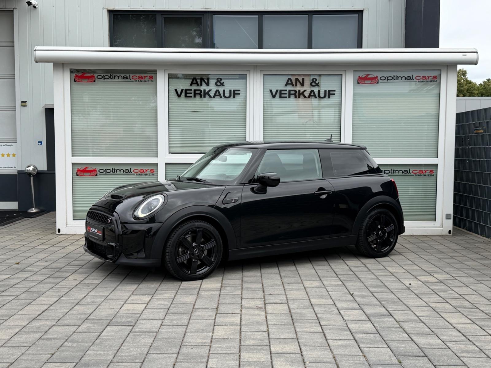 MINI Cooper S Classic Trim/LED/NAVI/GARANTIE/KAMERA