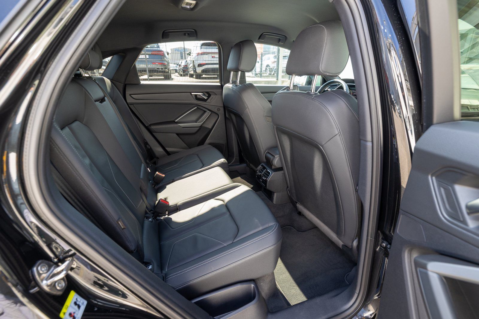Audi Q3 Sportback S line 45 TFSI e S tr.(AHK,LED,Navi foto 6