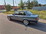 BMW E30 320i NVL - BMW 320 aus 1988: 320i