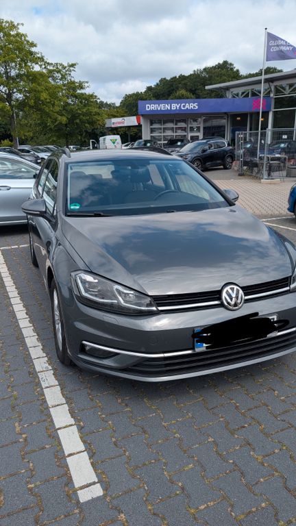 Image of Volkswagen Golf