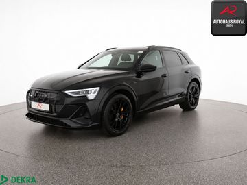 Audi e-tron 55 qu S LINE PANO,LUFT,MATRIX,HUD,B+O,AHK