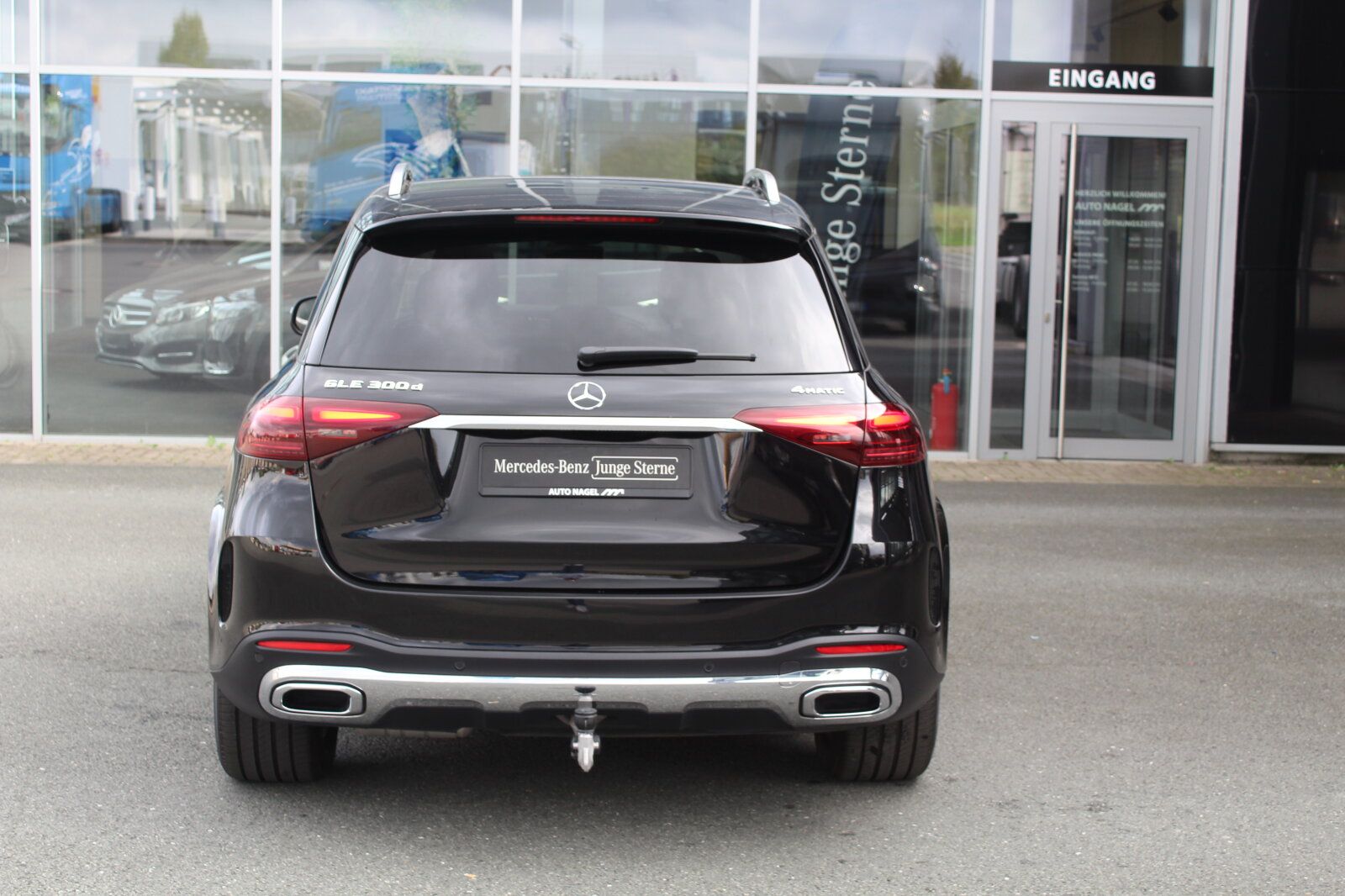Mercedes-Benz GLE 300 d 4M AMG AHK PANO BURMESTER MULTIBEAM foto 4