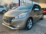 Peugeot 208 Allure / LED / AUTOMATIK / PDC - Peugeot 208 mit Diesel-Antrieb