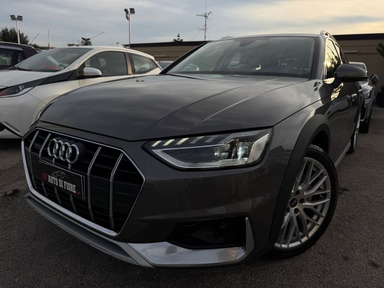 Audi A4 allroad 40 TDI 204 CV QUATTRO Identity C imagem 3