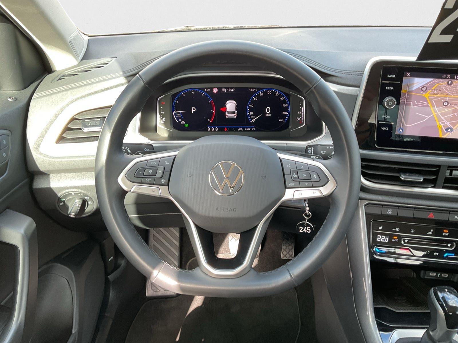 Volkswagen T-Roc - Bild 12