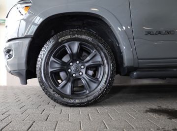 Dodge RAM - 4
