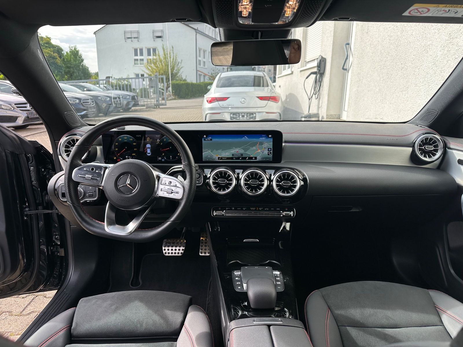 Mercedes-Benz CLA 200 AMG Keyless Night-Paket Widescreen R-Kam foto 4