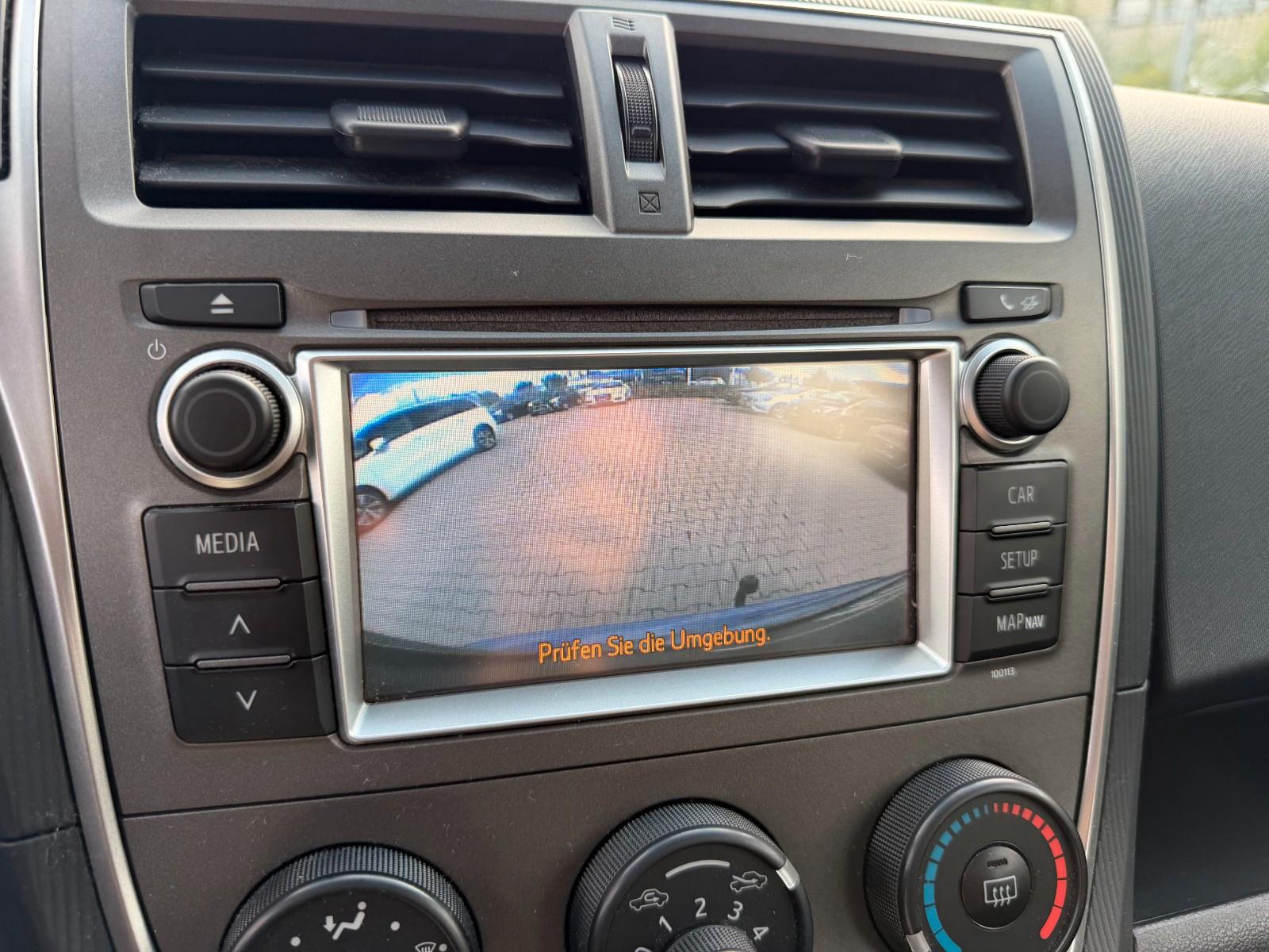 Toyota Verso-S 2011 — photo 16