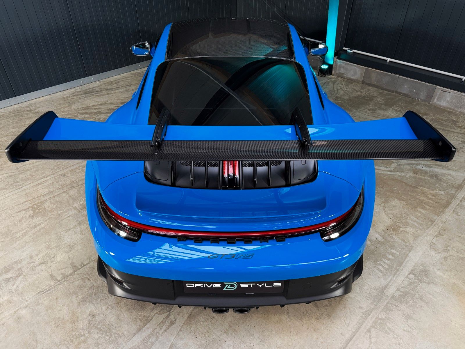 Fahrzeugabbildung Porsche 992 GT3 RS + Approved + Weissach + Sharkblue