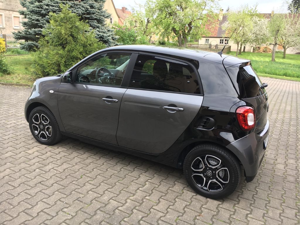 Image of Smart ForFour