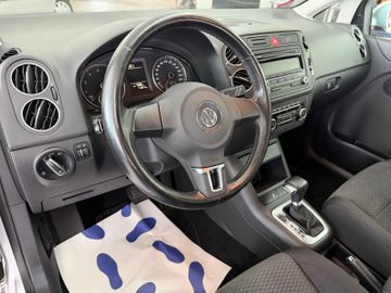 Volkswagen Golf - 8