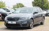 Skoda Octavia RS 2.0 TDI DSG/SHEFT/F1/NAVI/AHK/PPILOT/ - Skoda Octavia Gebrauchtwagen in Mannheim