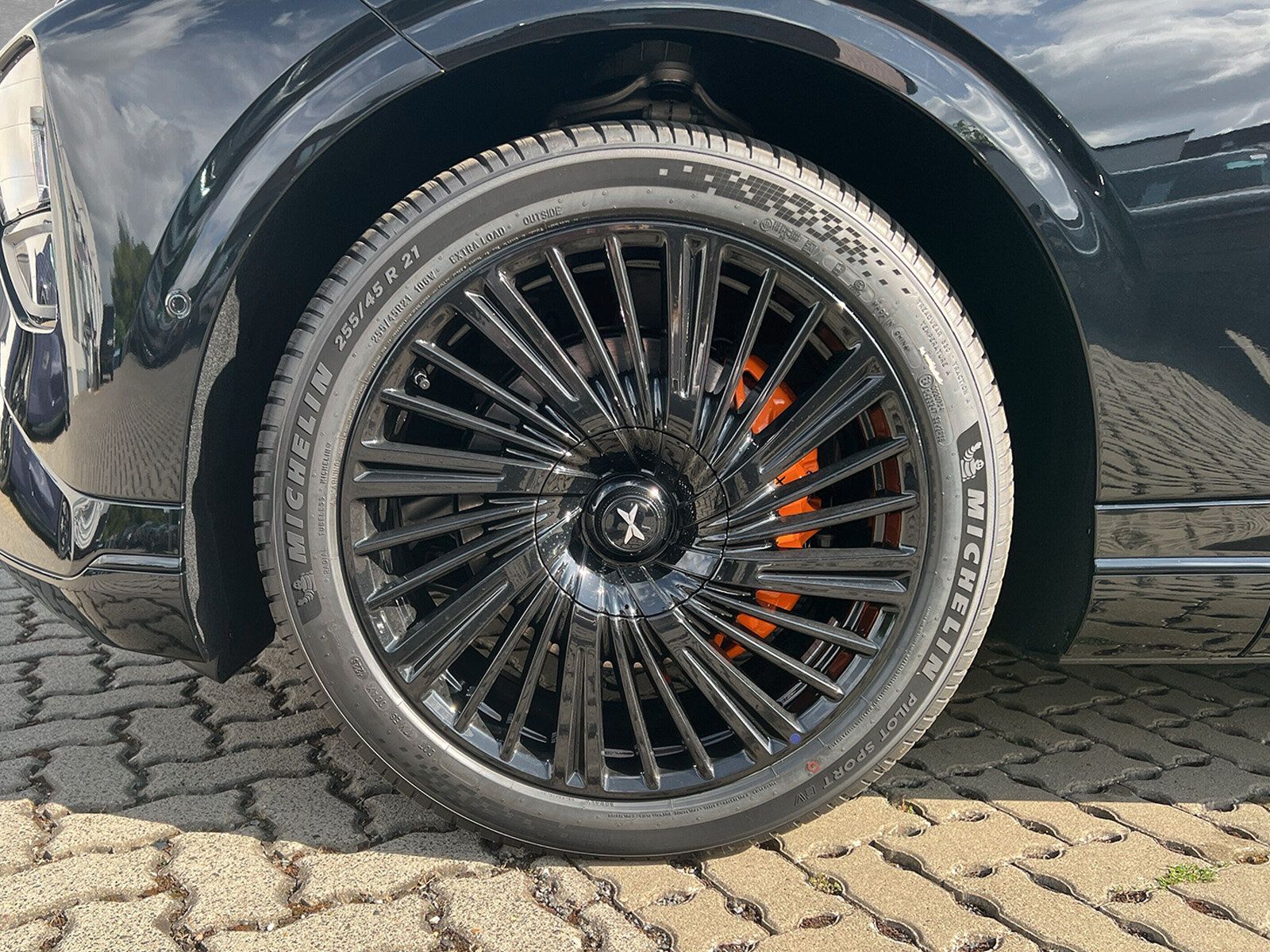 XPENG G9