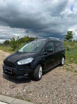 Ford Tourneo Courier 1.0 EcoBoost 74kW Ambiente A... - Ford Tourneo Courier: Ambiente