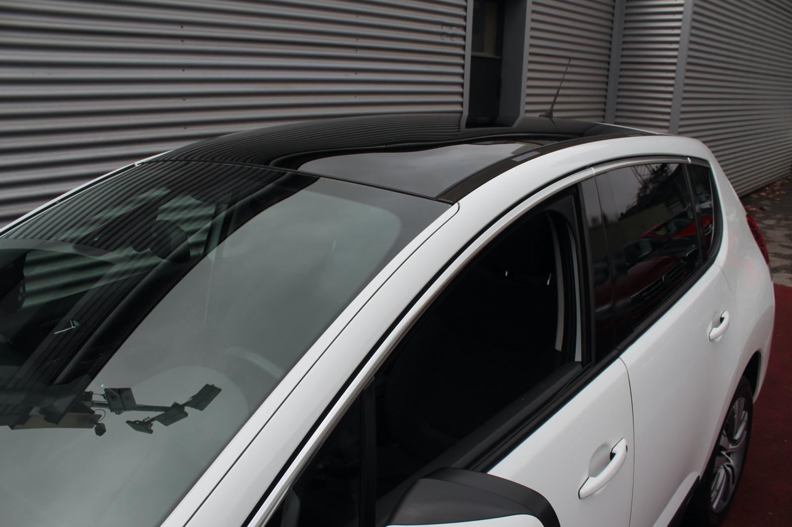 Peugeot 3008 ACTIVE AUTOMATIK KLIMA PANORAMA PDC