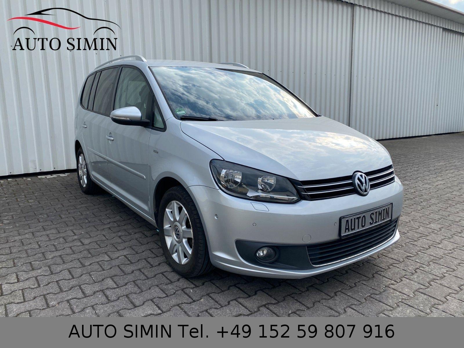 Volkswagen Touran 1.6 TDI LIFE Navi SHZ Standheizun TÜV PDC
