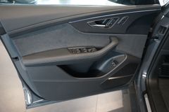 AUDI Q8 60 TFSI e | B&O | HuD | Pano | Nimbus | AVAILABLE IMMEDIATELY AUDI Q8 60 TFSI e | B&O | HuD | Pano | Nimbus | AVAILABLE IMMEDIATELY