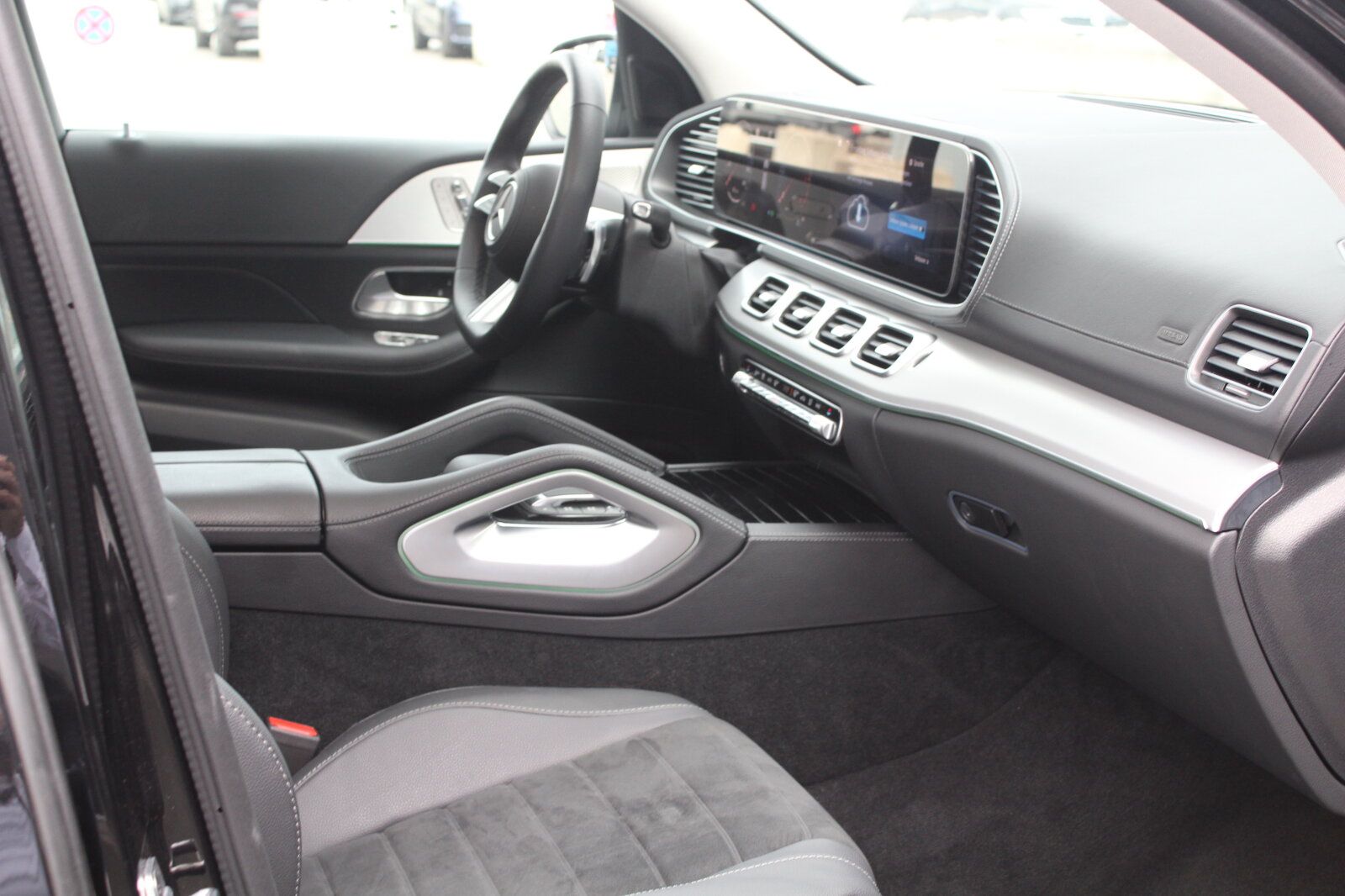 Mercedes-Benz GLE 300 d 4M AMG AHK PANO BURMESTER MULTIBEAM foto 8