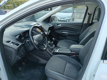Ford Kuga - 11