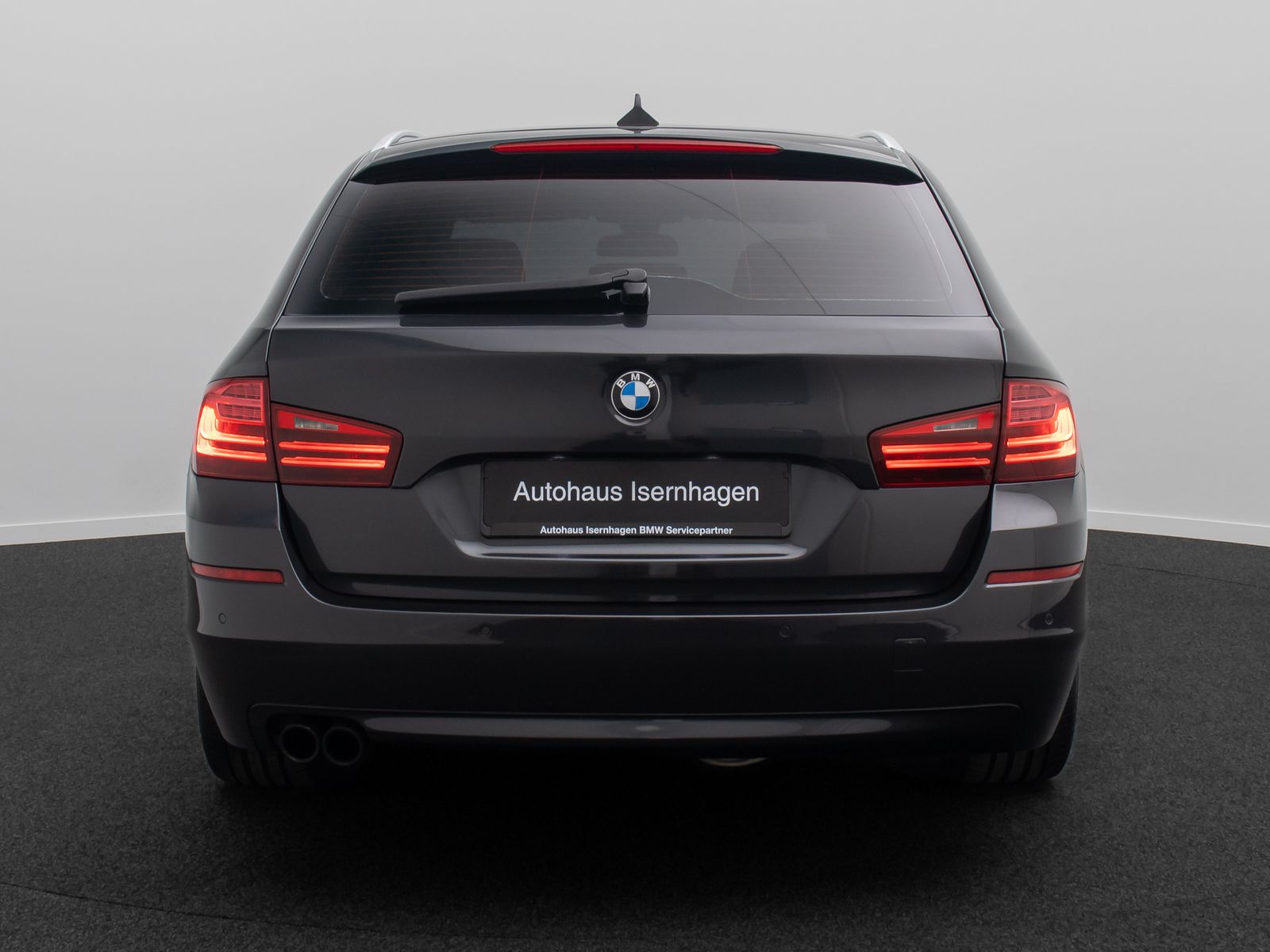 Fahrzeugabbildung BMW 530d xD Modern Line AHK HUD HiFi Leder Standheiz