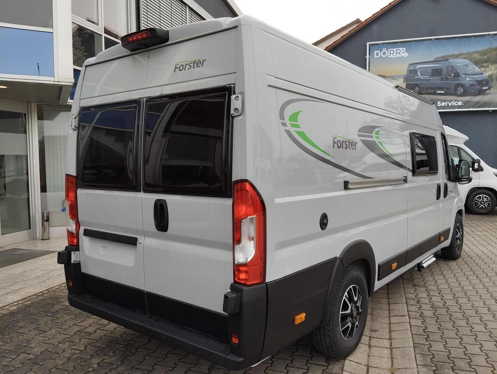 Fahrzeugabbildung Forster Vantasy FV636EB Fahrassistenz Paket