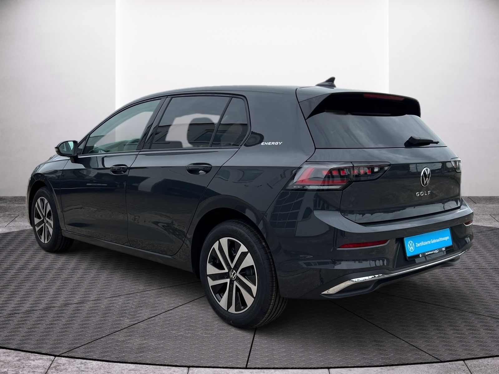 Volkswagen Golf Life 2.0 TDI Matrix Pano AHK foto 5