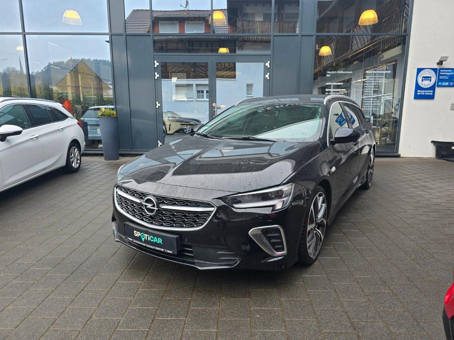 Opel Insignia B Sports Tourer GSi 4x4