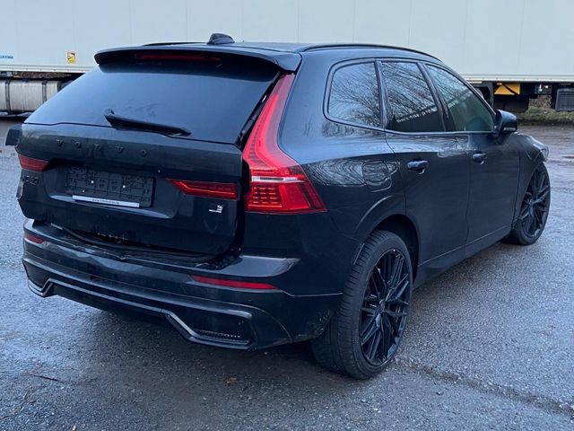 Volvo XC60 Ultimate Black Edition Recharge*HUD*H&K*