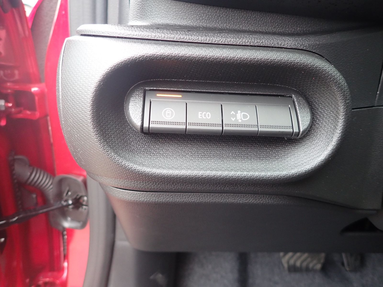 Fahrzeugabbildung Renault Twingo E-TECH elektrisch Techno 80hp Urban Range