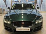 Jaguar XE 2.5T Portfolio "PANO Komfort-Paket 1+2  NAVI" - Jaguar XE: Portfolio