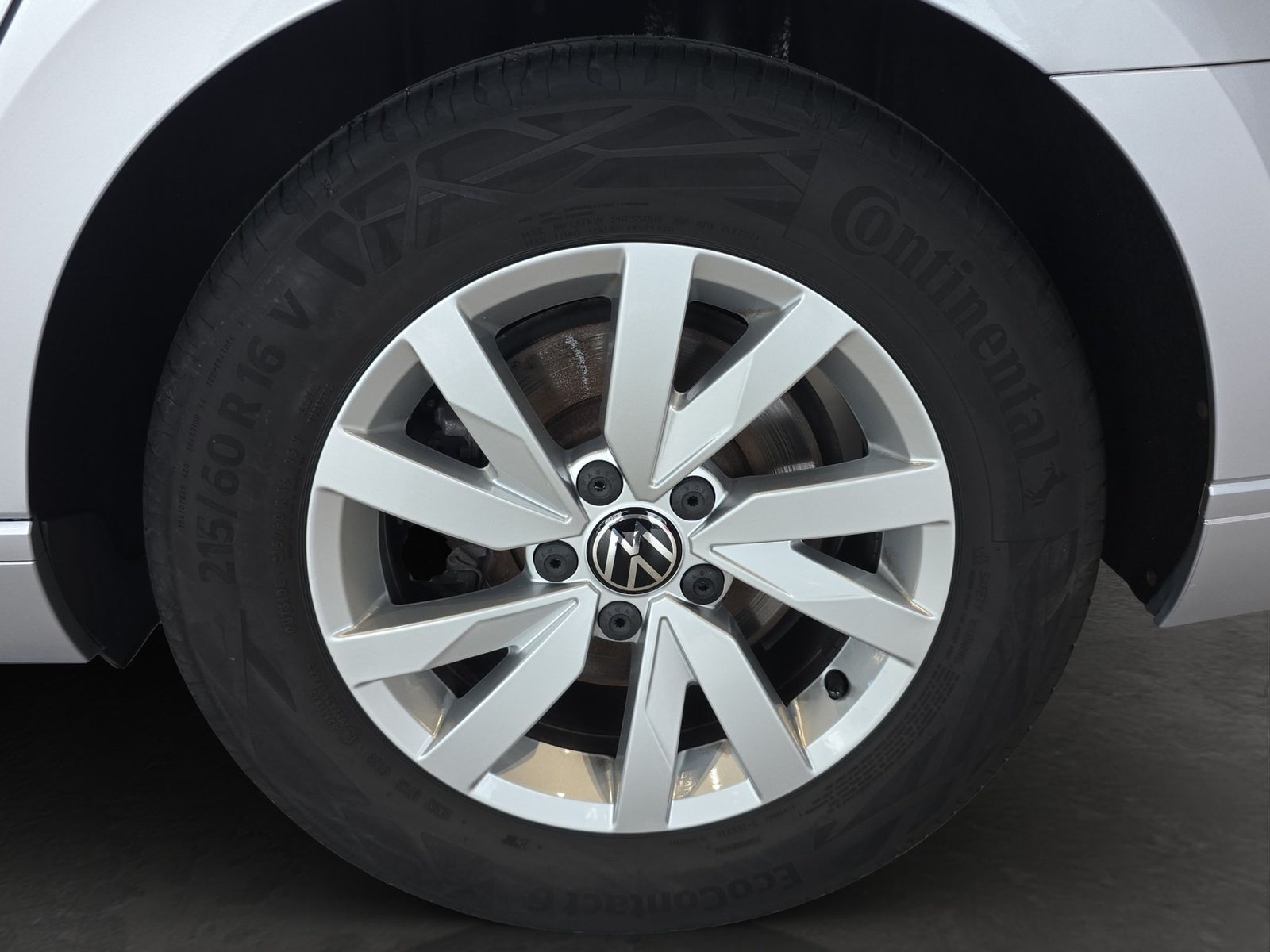 Volkswagen Passat Variant - Bild 9