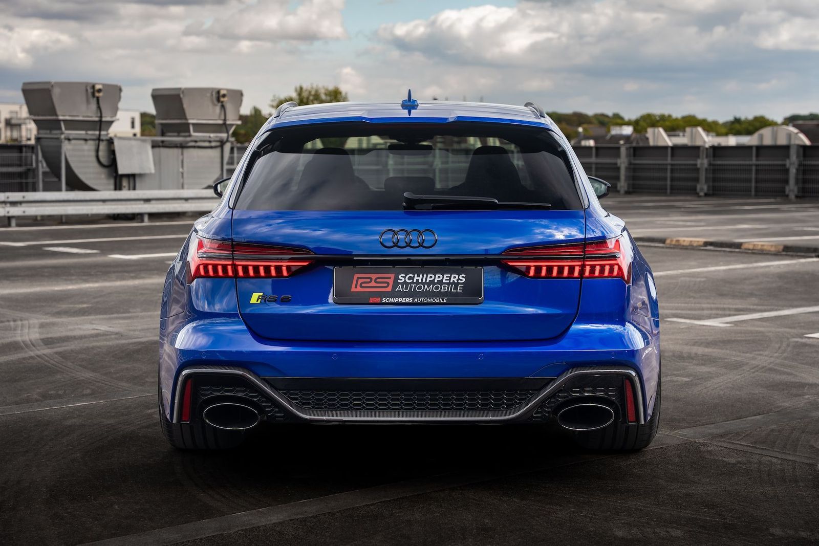 Fahrzeugabbildung Audi RS6 KERAMIK|B&O-ADVANCED|CARBON|UNIKAT|1080PS