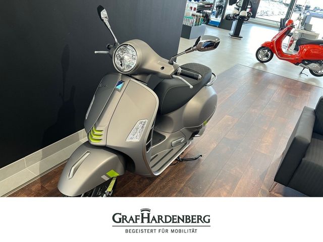 Vespa GTS 300 Super Tech E5 Grigio Ottimista