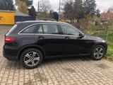 Mercedes-Benz GLC 300 4MATIC Autom. - - Mercedes-Benz GLC 300 von privat