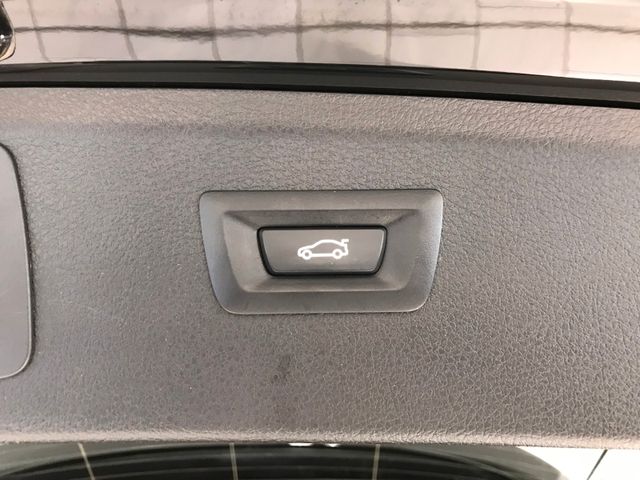 BMW Active Tourer 225xe KLIMA LED NAV PDC SHZ TEMP