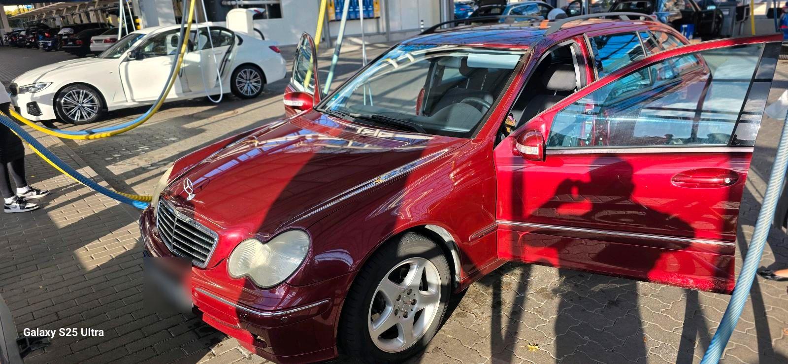 Mercedes-Benz C 180