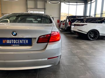 BMW 525d Lim. Aut.*NAVI*PDC*SHZ*STARTSTOP*VOLLLEDER*