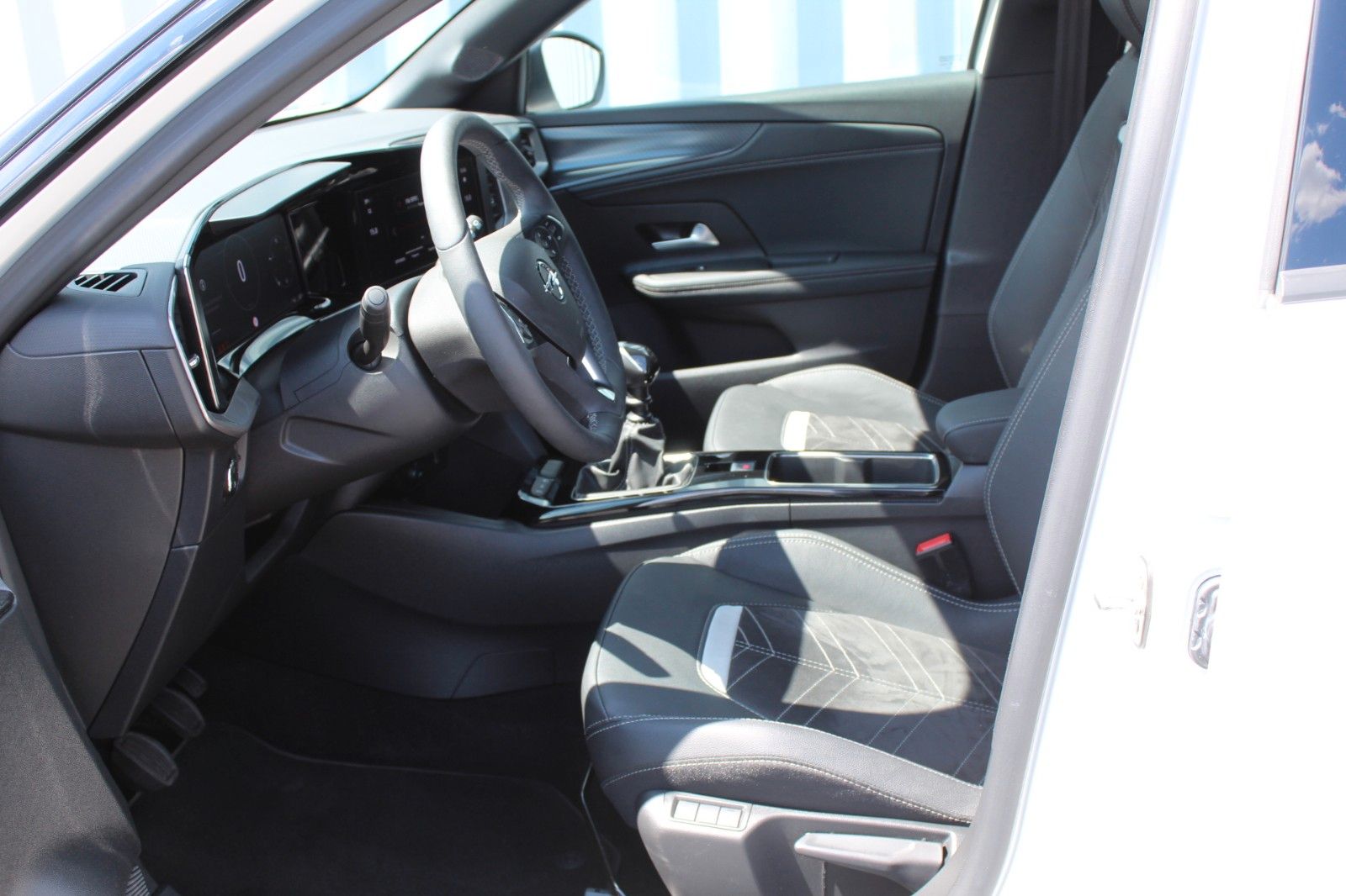 Fahrzeugabbildung Opel Mokka GS Line*PDC*RFK*NaviPRO*Sitzheizung