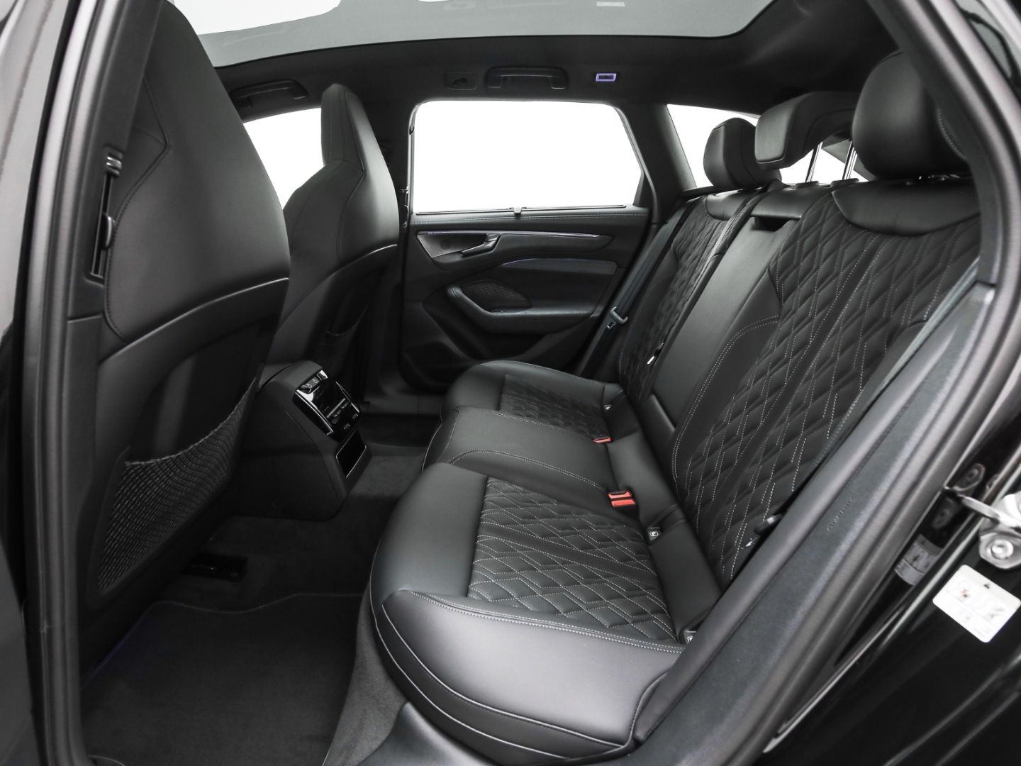 Audi A6 - Bild 19
